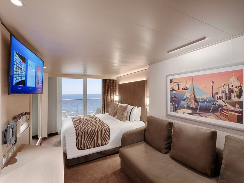 Deluxe Balcony Aurea